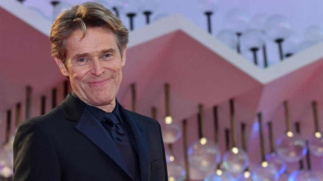 Willem Dafoe sorprende como Van Gogh en filme de Schnabel