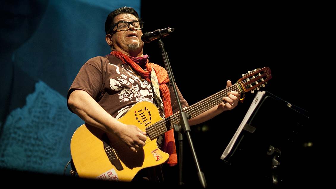 Joe Vasconcellos evoluciona positivamente tras accidente carretero