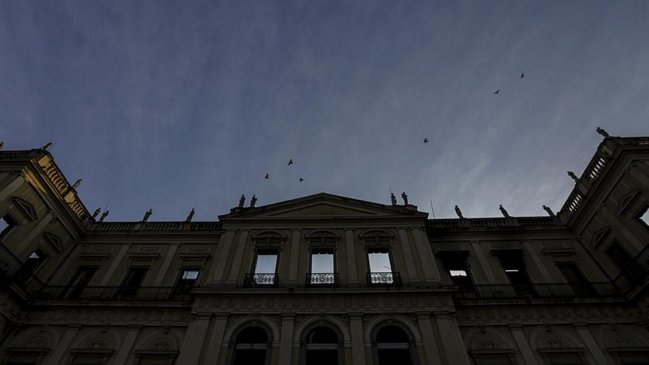 Brasil anuncia 2,4 millones de dólares para reconstruir Museo tras incendio