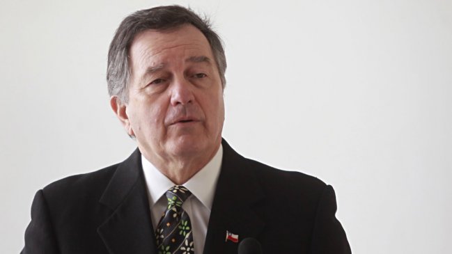 Ampuero: Suspensión de reunión con Bolivia se debe a 