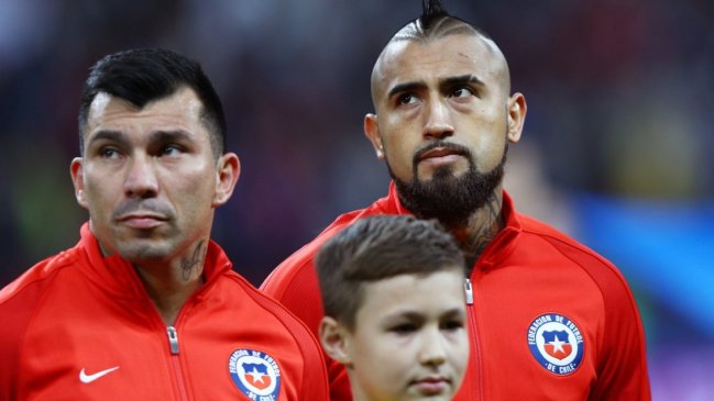 La Roja tuvo su primer entrenamiento en Japón y arribaron Vidal y Medel