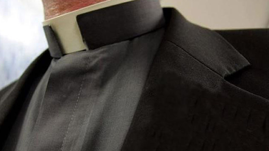 EEUU: Dos curas fueron detenidos teniendo sexo oral en un auto