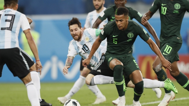 Nigeria suspendió por un año a entrenador que aceptó soborno