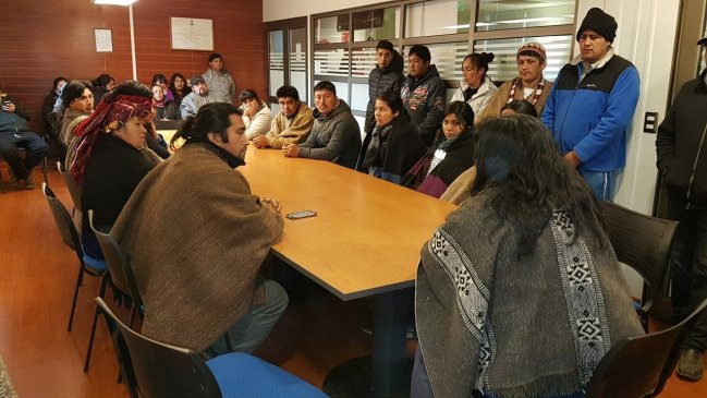 Comuneros mapuche se toman la municipalidad de Collipulli