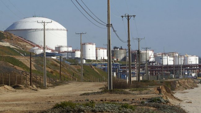 Quintero: Cuatro colegios permanecen tomados tras crisis por contaminación