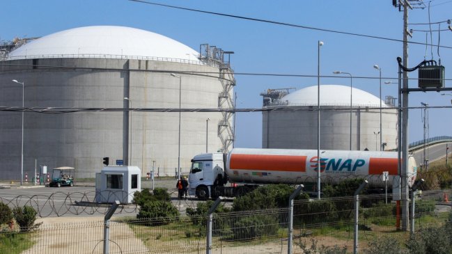 Dirigente sindical de ENAP: Desconfiamos de la imparcialidad de Superintendencia de Medio Ambiente