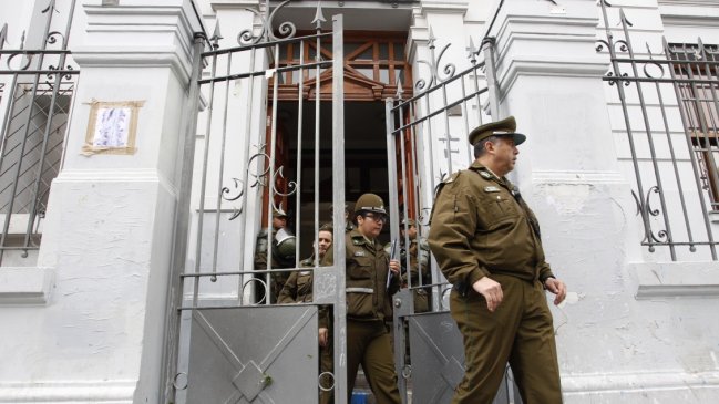 Alcalde Alessandri confirmó expulsión de seis alumnos del Liceo de Aplicación