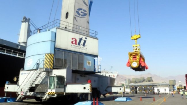 Colegio Médico rechaza trasvasije de concentrado en Puerto de Antofagasta