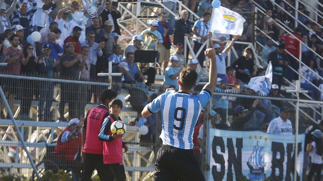 Magallanes superó a Santiago Morning en duelo por la Primera B