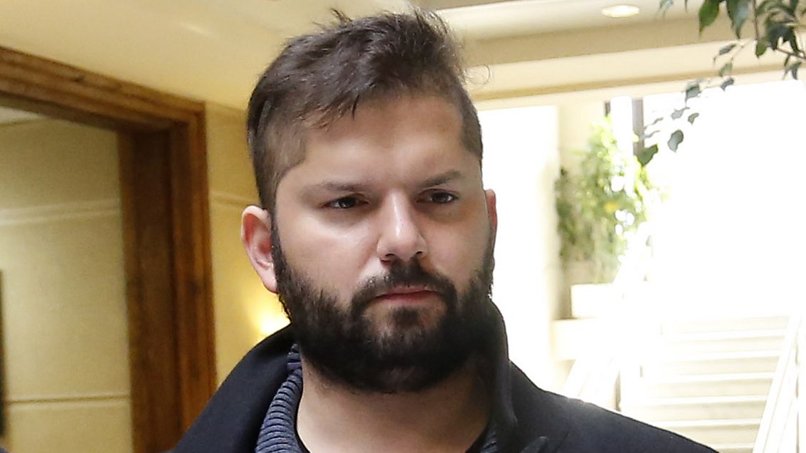 Boric: Quienes decidieron la lucha armada estaban en su legítimo derecho