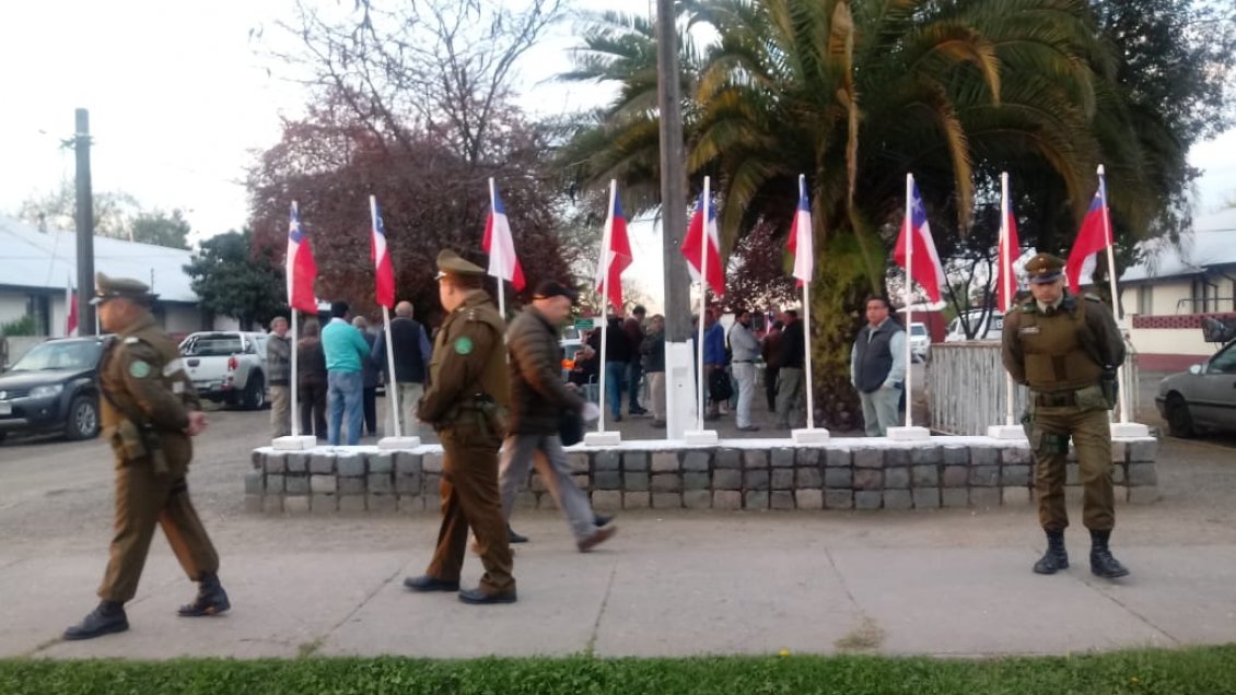 Linares: Pinochetistas celebraron golpe militar en plaza que lleva nombre del dictador