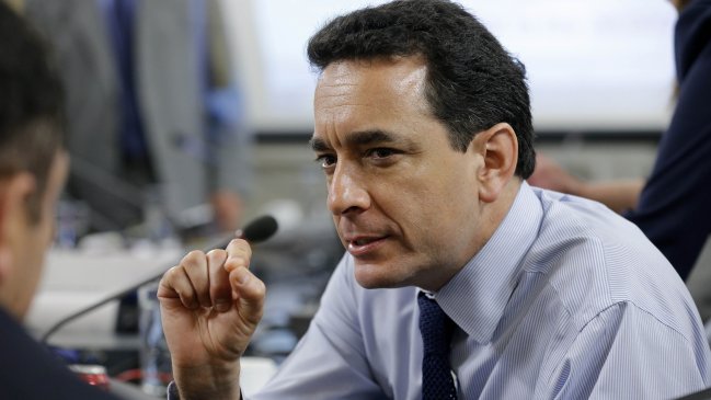 Ex presidente de la Cámara negó participación en filtración de foto íntima de su ex pareja