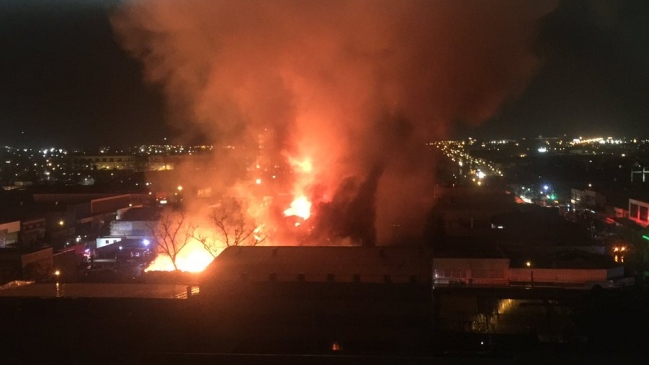 Estudio reveló que 110 edificios del Gran Concepción no cumplen norma contra incendios