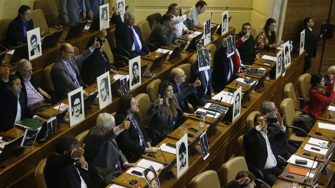 Bancadas opositoras piden reclamo formal contra ministro de la Suprema tras duras críticas