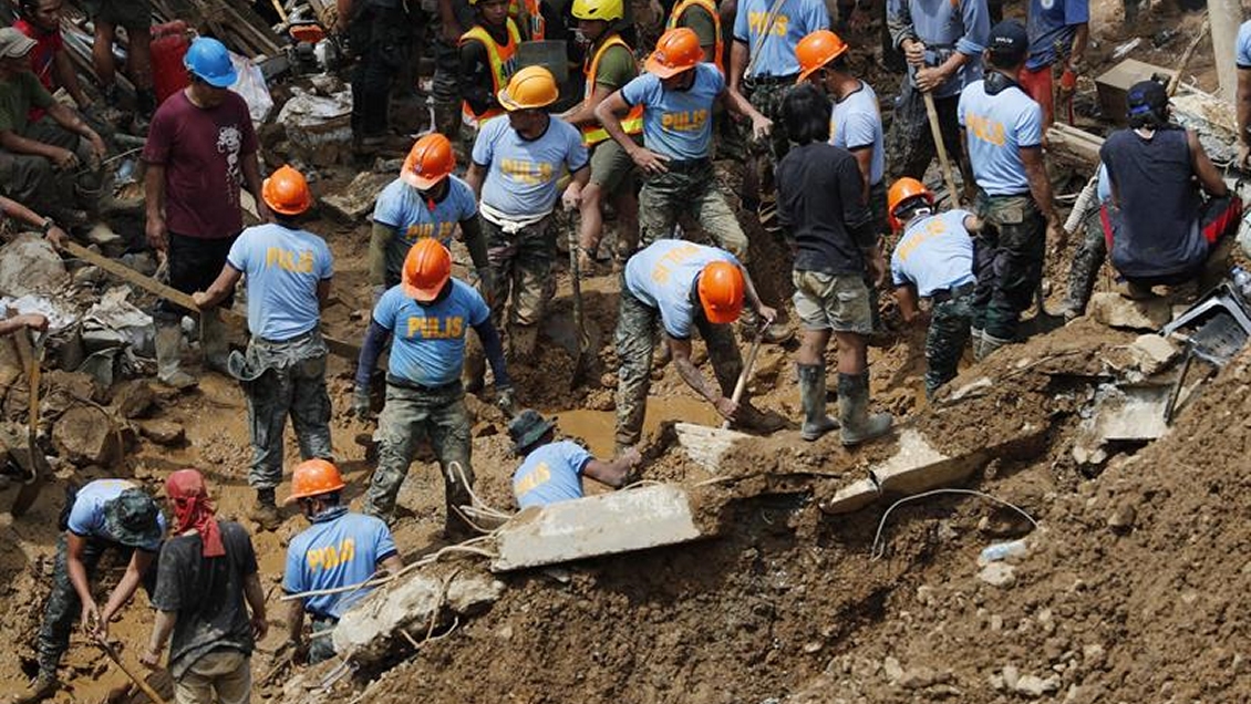 Filipinas: Un centenar de personas quedaron atrapadas en una mina por resguardarse del tifón