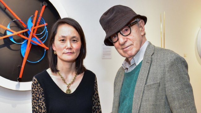  Esposa de Woody Allen sale en su defensa  