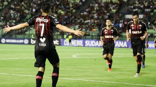 Atlético Paranaense sacó importante ventaja ante Caracas en octavos de la Copa Sudamericana