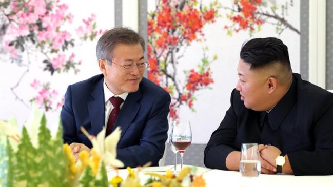 Por qué Kim Jong-un le regaló dos toneladas de callampas al presidente de Corea del Sur