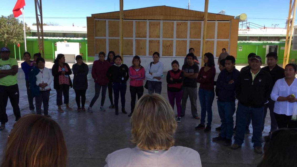 Damnificados por incendio en toma Frei Bonn de Calama deberán abandonar el albergue