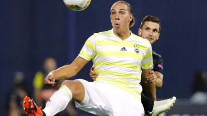   El opaco debut del Fenerbahce de Mauricio Isla ante Dinamo Zagreb por Europa League 