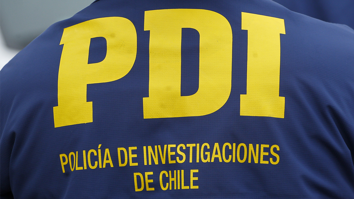 Funcionario de la PDI frustró a tiros portonazo en pleno centro de Santiago