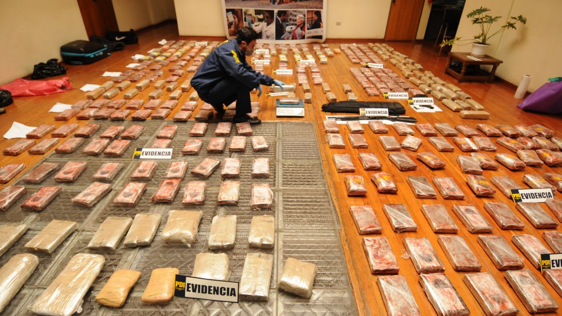 Millonaria incautación en Antofagasta: Banda fue detenida con más de 400 kilos de droga