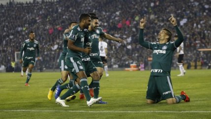 Palmeiras le amargó la noche a Colo Colo y lo dejó al borde de la eliminación en la Copa