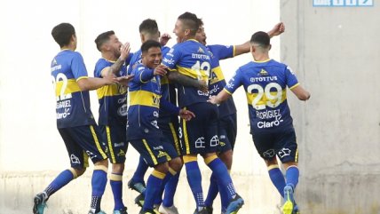 Diego Orellana puso el tercero de Everton para asegurar la victoria sobre U. La Calera