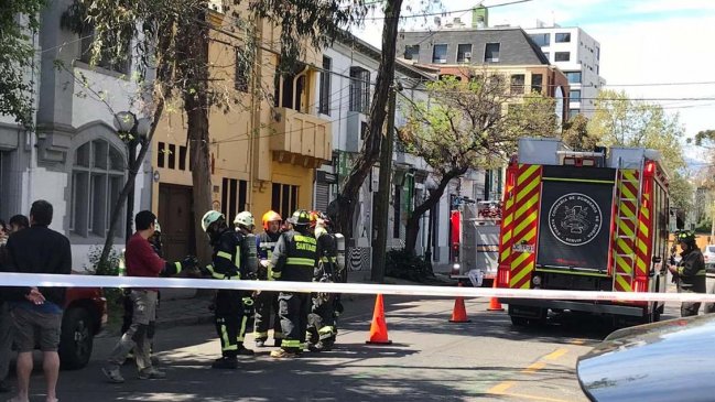 Presunta intoxicación con cianuro en hotel de Providencia moviliza a Bomberos