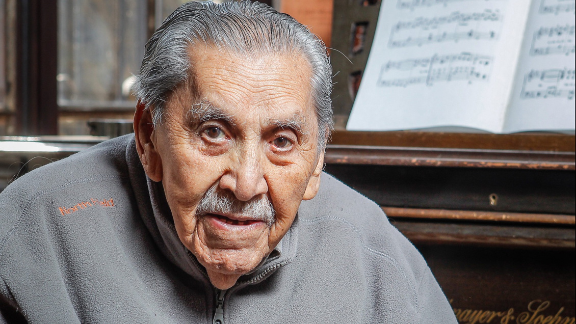 Gobierno decreta duelo oficial por fallecimiento de Vicente Bianchi