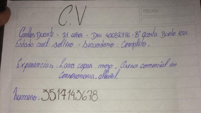Habla joven que se viralizó por su currículum a mano