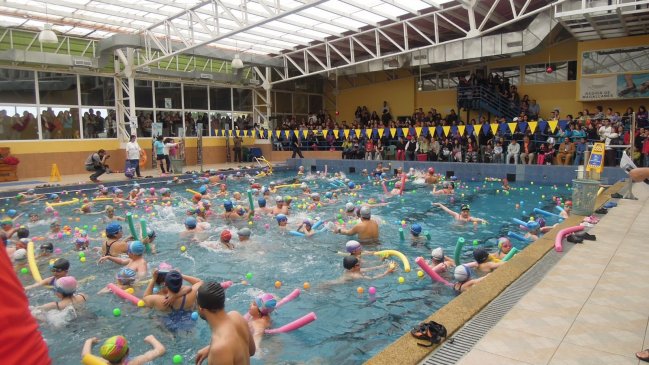  Reabre la piscina del Gimnasio Fiscal de Punta Arenas  