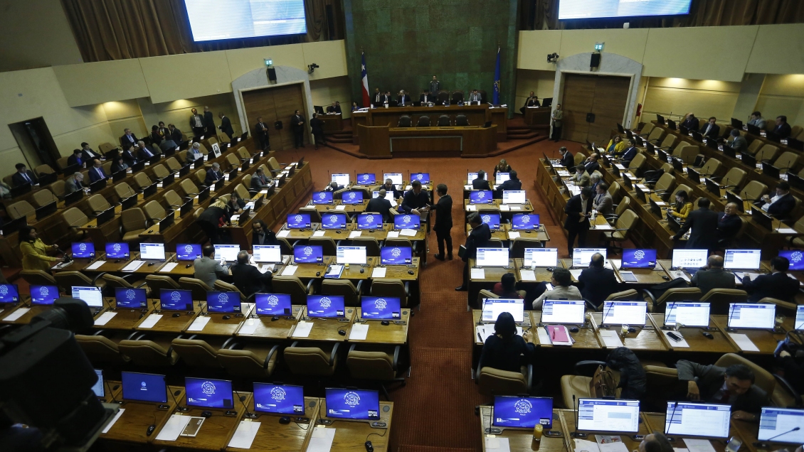 Oposición adelantó difícil debate del Presupuesto en el Congreso