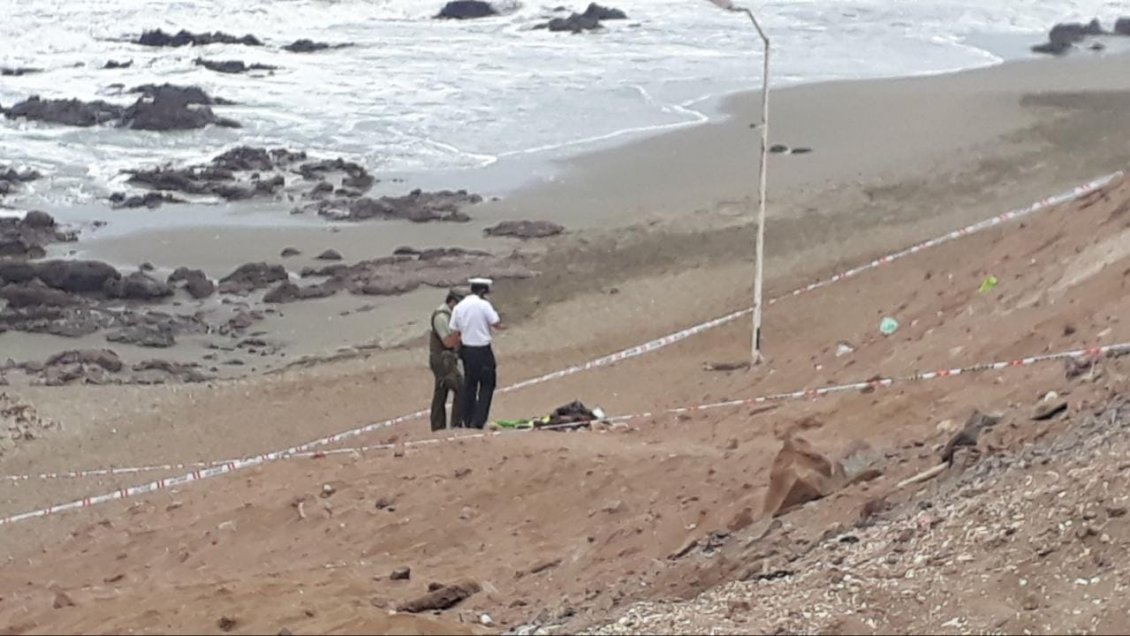 Encuentran cuerpo sin vida en Playa Brava de Iquique