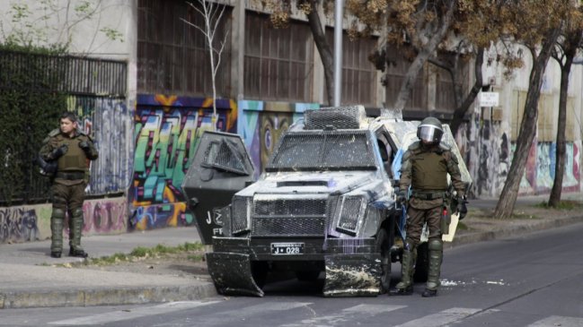Se registraron incidentes en colegios del centro de Santiago