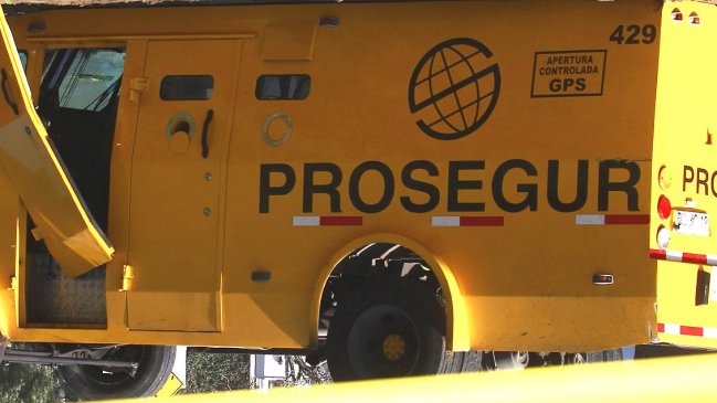 Habilidosos ladrones se disfrazaron de guardias y lograron millonario botín