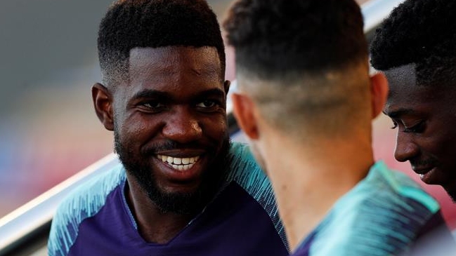 Umtiti sufrió molestias y quedó al margen de encuentro con Athletic Bilbao