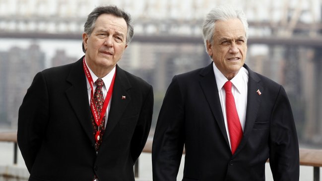 Canciller Ampuero no viajará a La Haya a escuchar el fallo de demanda boliviana