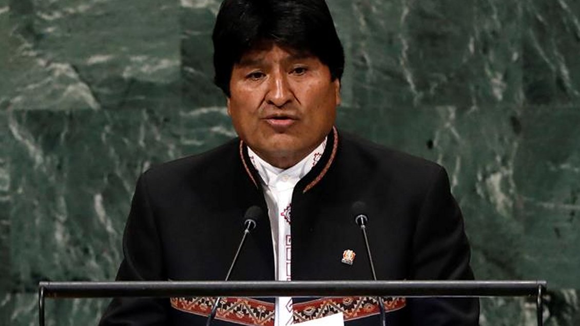 Evo Morales llegó a La Haya: 