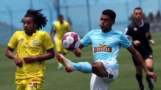 Sporting Cristal de Mario Salas tropezó ante Comerciantes y se aleja del liderato