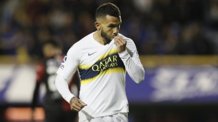 Carlos Tévez y Mauro Zárate guiaron la victoria de Boca Juniors sobre Colón de Santa Fe