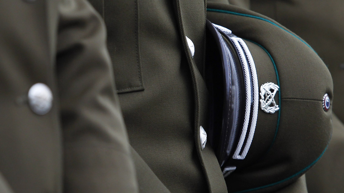 Dos carabineros fueron dados de baja por chocar ebrios y mentir en procedimiento