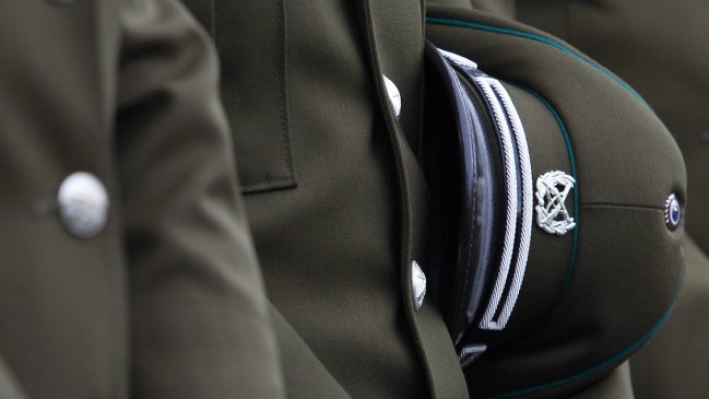 Dos carabineros fueron dados de baja por chocar ebrios y mentir en procedimiento