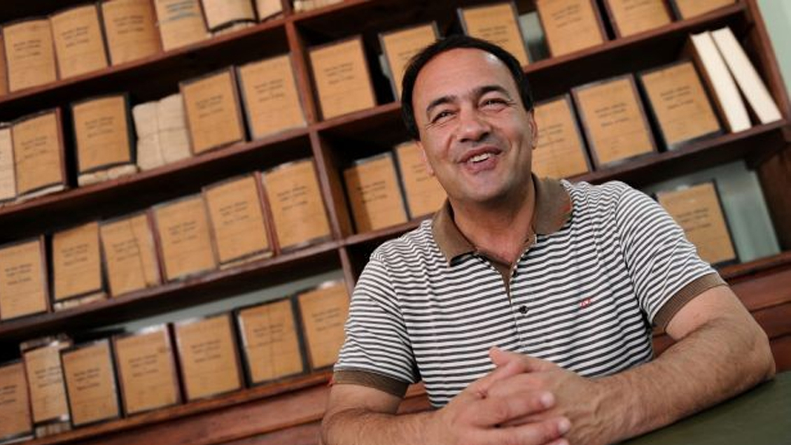 Italia: Arrestan por inmigración ilegal a alcalde símbolo por acoger a refugiados