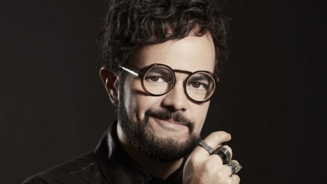 Cantante mexicano fue acusado de acoso sexual por menor de edad