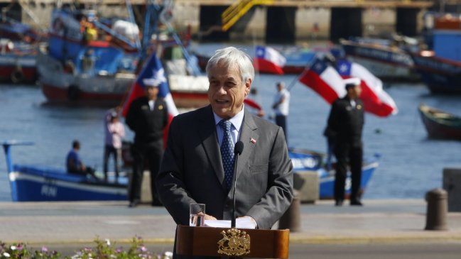 Presidente Piñera reconoció aporte de Bachelet en triunfo en La Haya