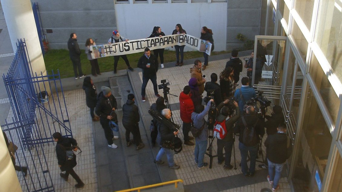 Crimen de Nibaldo Villegas: Acusan que imputada pidió a su pareja que asumiera la culpabilidad solo