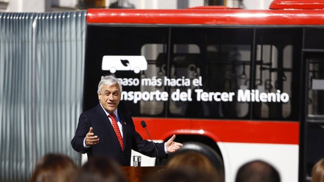 Gobierno dirá adiós al Transantiago: Presentó nuevos buses 