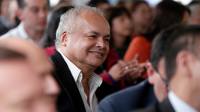 Hijo de Álvaro Salas: 