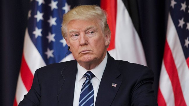 Juez prohibió a Trump suspender estatus de protección para inmigrantes